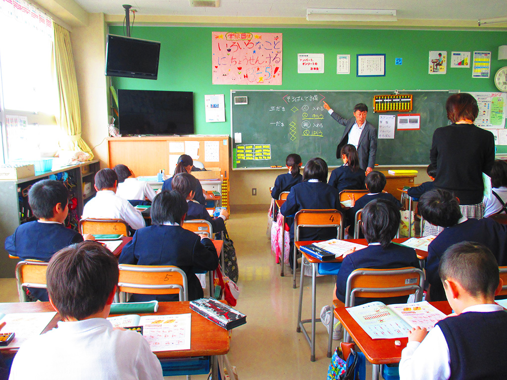 小学校ボランティア授業　3学年・4学年